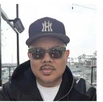 Dennis Calvero